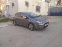 voitures-fiat-punto-2012-blida-algerie