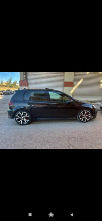 voitures-volkswagen-golf-6-2009-gti-baraki-alger-algerie