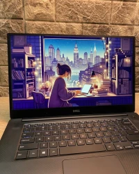 DELL XPS 15 9560/intel I7-7700HQ/08 GO DDR3/256 GB SSD/NVIDIA GEFORCE GTX 1050 04GB/15.6  FHD