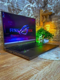 ASUS ROG STRIX G18/I9-13985HX/32GB DDR5/DISK  1024 gb ssd/NVIDIA RTX 4070/18 POUCE QUHD 2.5K. 244HZ