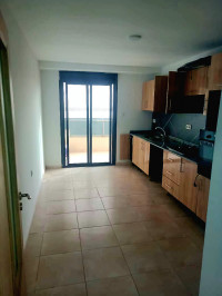 appartement-location-f4-oran-algerie