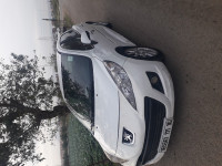 voitures-peugeot-207-2011-active-rouiba-alger-algerie