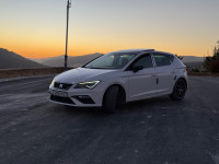 voitures-seat-leon-2019-fr15-batna-algerie