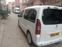 سيارات-peugeot-partner-2018-tepee-allure-أولاد-يعيش-البليدة-الجزائر