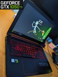 Gaming Laptop Acer Nitro 5: I5 8300H - GTX1050Ti - 16GB
