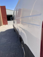 utilitaire-iveco-daily-2019-c15-djelfa-algerie