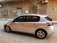 voitures-peugeot-308-2015-active-biskra-algerie