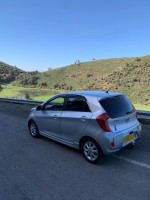 voitures-kia-picanto-2012-pop-alger-centre-algerie