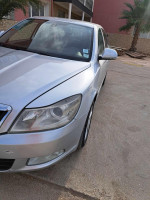 voitures-skoda-octavia-2011-ksar-boukhari-medea-algerie