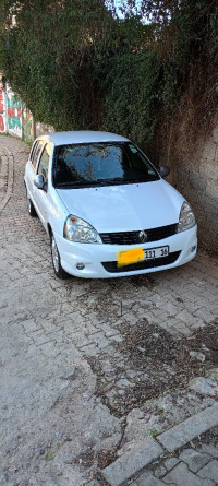 voitures-renault-clio-campus-2011-bab-el-oued-alger-algerie