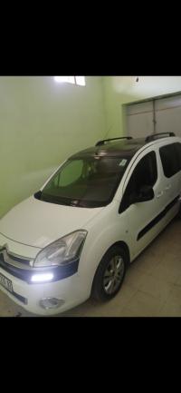 سيارات-citroen-berlingo-multispace-2015-بني-حواء-الشلف-الجزائر