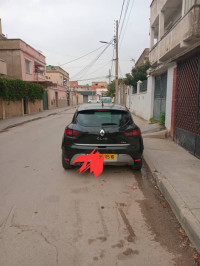 voitures-renault-clio-4-2015-blida-algerie