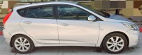 سيارات-hyundai-accent-rb-5-portes-2017-prestige-شراقة-الجزائر