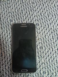 Galaxy S6 Galaxy S6 thumbnail 5