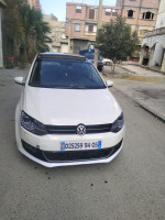 voitures-volkswagen-polo-2014-life-kais-khenchela-algerie