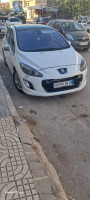 voitures-peugeot-308-2012-msila-algerie