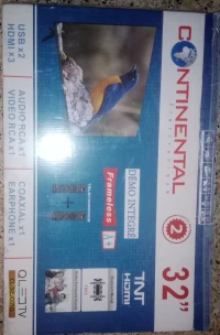 TV continental 32 pouces, démo intégré , support mural, 2 télécommandes, Qled, frameless A+