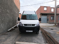 fourgon-iveco-2013-bordj-bou-arreridj-algerie