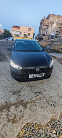 voitures-dacia-sandero-2022-tiaret-algerie