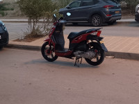 motos-et-scooters-sym-sr-2024-algerie