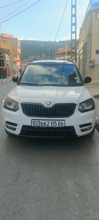 voitures-skoda-yeti-2015-monte-carlo-beni-djellil-bejaia-algerie