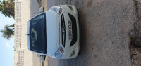 voitures-hyundai-i10-2013-gls-guelma-algerie