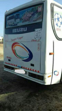 bus-md-27-classic-isuzu-2001-mascara-algerie