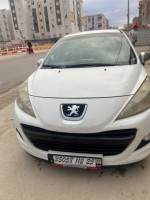 voitures-peugeot-207-2012-constantine-algerie