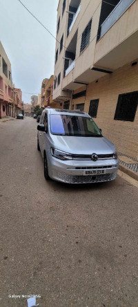 voitures-volkswagen-caddy-2023-oran-algerie