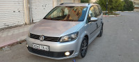 voitures-volkswagen-touran-2014-familly-tadjenanet-mila-algerie