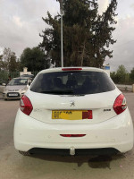 voitures-peugeot-208-2015-allure-mouzaia-blida-algerie