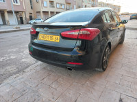 voitures-kia-cerato-2015-bordj-bou-arreridj-algerie