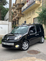 voitures-renault-kangoo-2017-privilege-tizi-ouzou-algerie