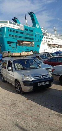 سيارات-peugeot-partner-2008-مستغانم-الجزائر