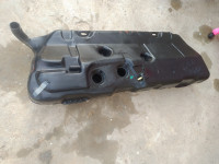 pieces-moteur-reservoir-peugeot-205-rouiba-alger-algerie