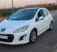 cars-peugeot-308-2011-oran-algeria