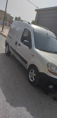 السيارات-النفعية-renault-kangoo-2004-بوسفر-وهران-الجزائر