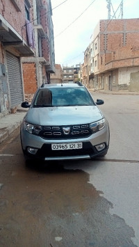 voitures-dacia-sandero-2021-stepway-es-senia-oran-algerie