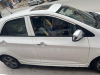 voitures-kia-picanto-2015-brazilia-ain-roua-setif-algerie