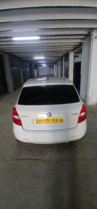 سيارات-skoda-fabia-2013-fresh-عين-النعجة-الجزائر