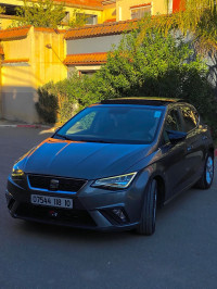 voitures-seat-ibiza-2018-high-plus-bouira-algerie