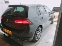 سيارات-volkswagen-golf-7-2018-carat-أم-البواقي-الجزائر