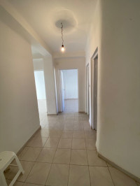 appartement-location-f3-alger-draria-algerie