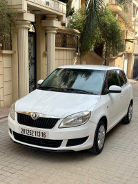 voitures-skoda-fabia-2013-ambitionne-kouba-alger-algerie