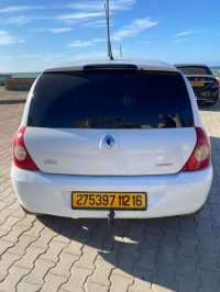 voitures-renault-clio-campus-2012-bye-staoueli-alger-algerie