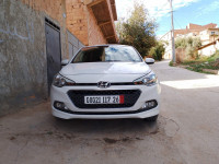 voitures-hyundai-i20-2017-medea-algerie