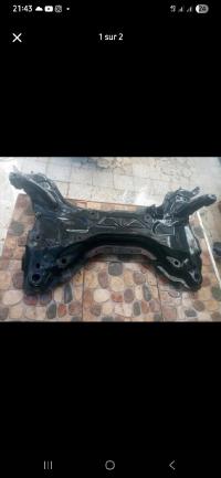 قطع-هيكل-السيارة-berceau-moteur-avant-peugeot-308-cc-4b-20-hdi-2009-2012-occasion-برج-منايل-بومرداس-الجزائر