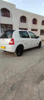 citadine-renault-clio-campus-2014-kais-khenchela-algerie