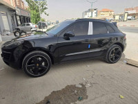 voitures-porsche-macan-2015-ain-mlila-oum-el-bouaghi-algerie