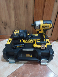 batiment-construction-visseuse-a-choc-dewalt-brushless-bouira-algerie